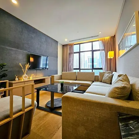 Luxurious Bathtub 2-Bedrooms Suite Klcc